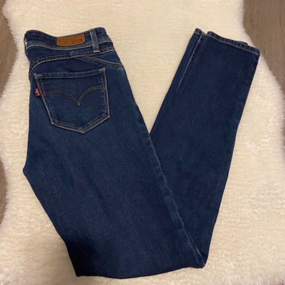 Levi's Mid Rise Skinny Jeans Size 24